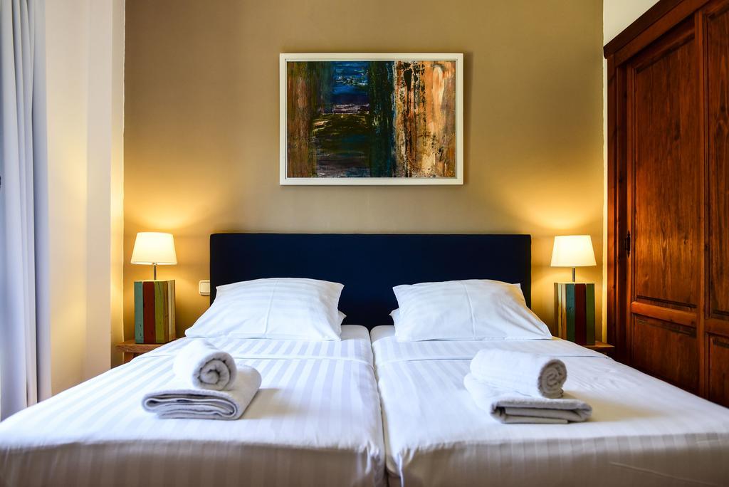 La Perla de Frigiliana Bed&Breakfast Deluxe Buitenkant foto