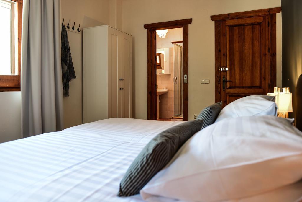 La Perla de Frigiliana Bed&Breakfast Deluxe Buitenkant foto